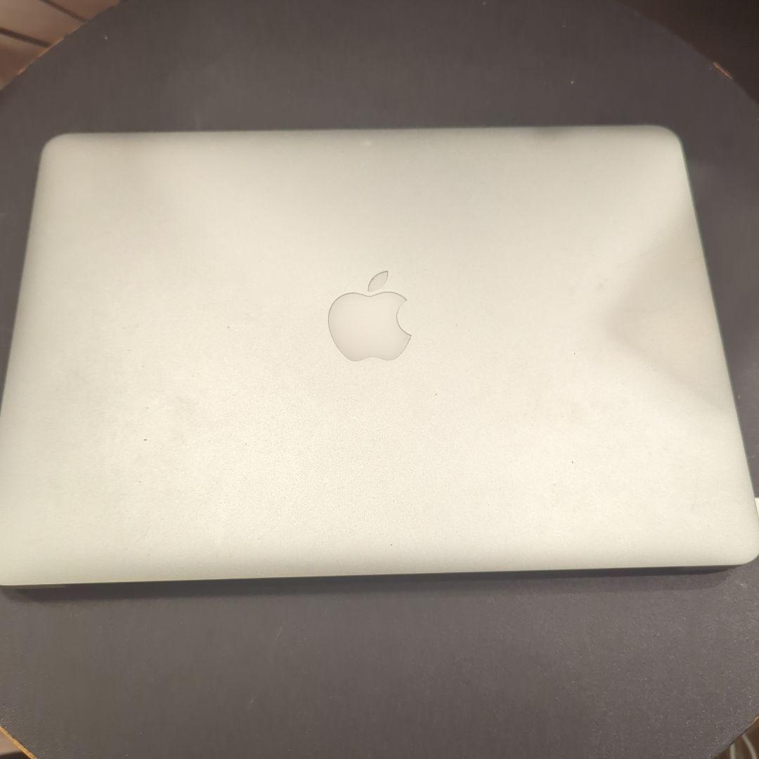 美品 MacBook Air MAC A1466 C02L90STF6T6