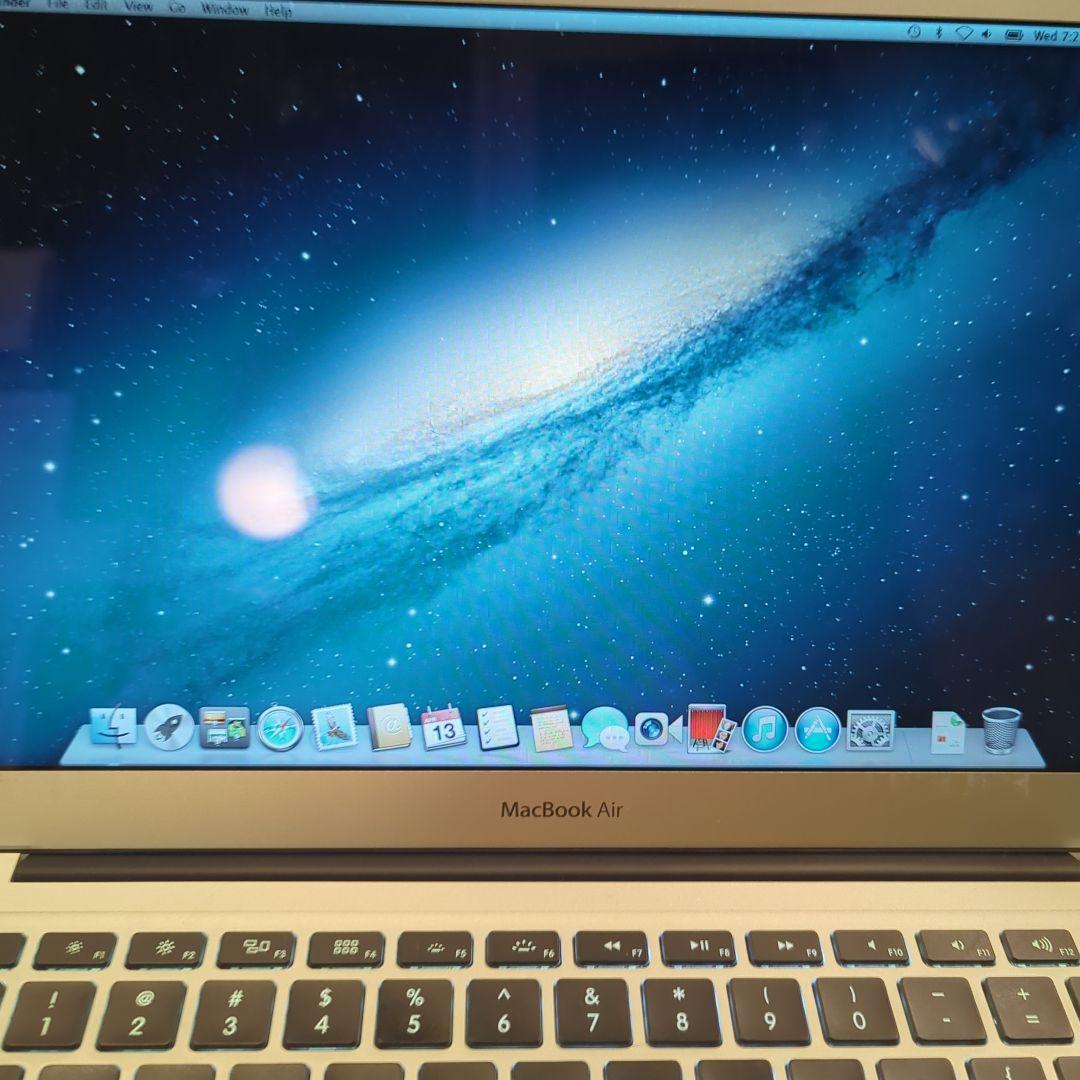 美品 MacBook Air MAC A1466 C02L90STF6T6