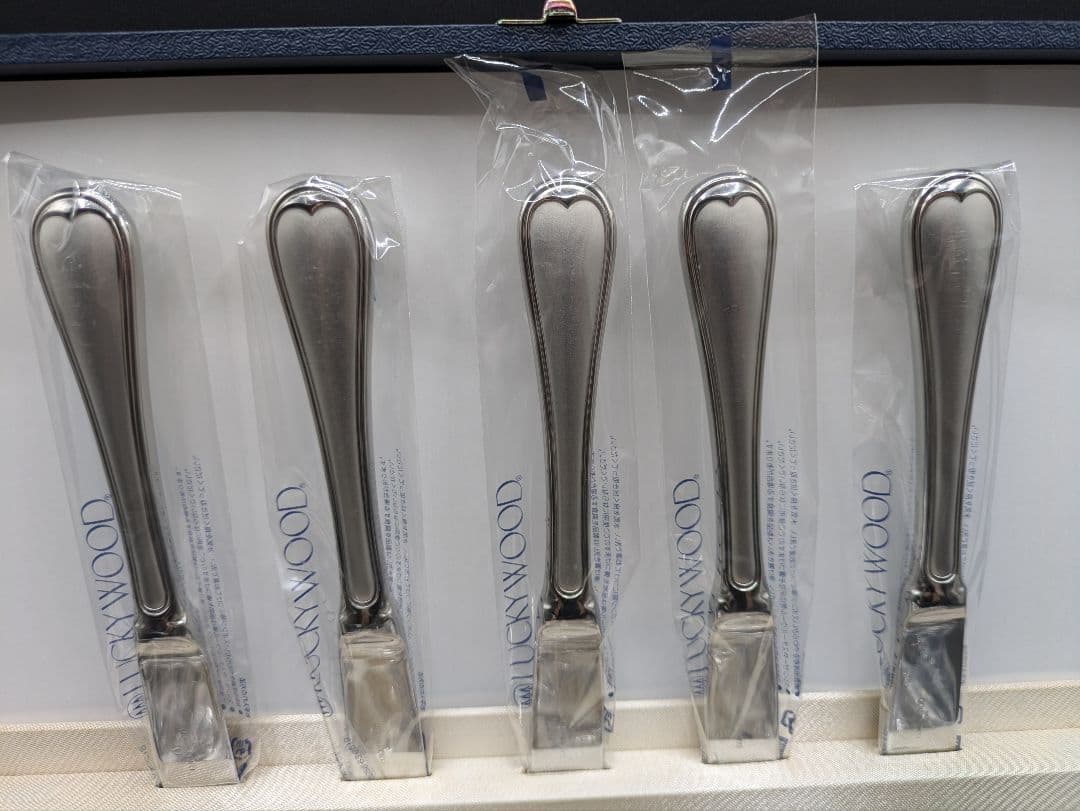 B【未使用品】LUCKYWOOD カトラリーセット 計25本 ステンレス