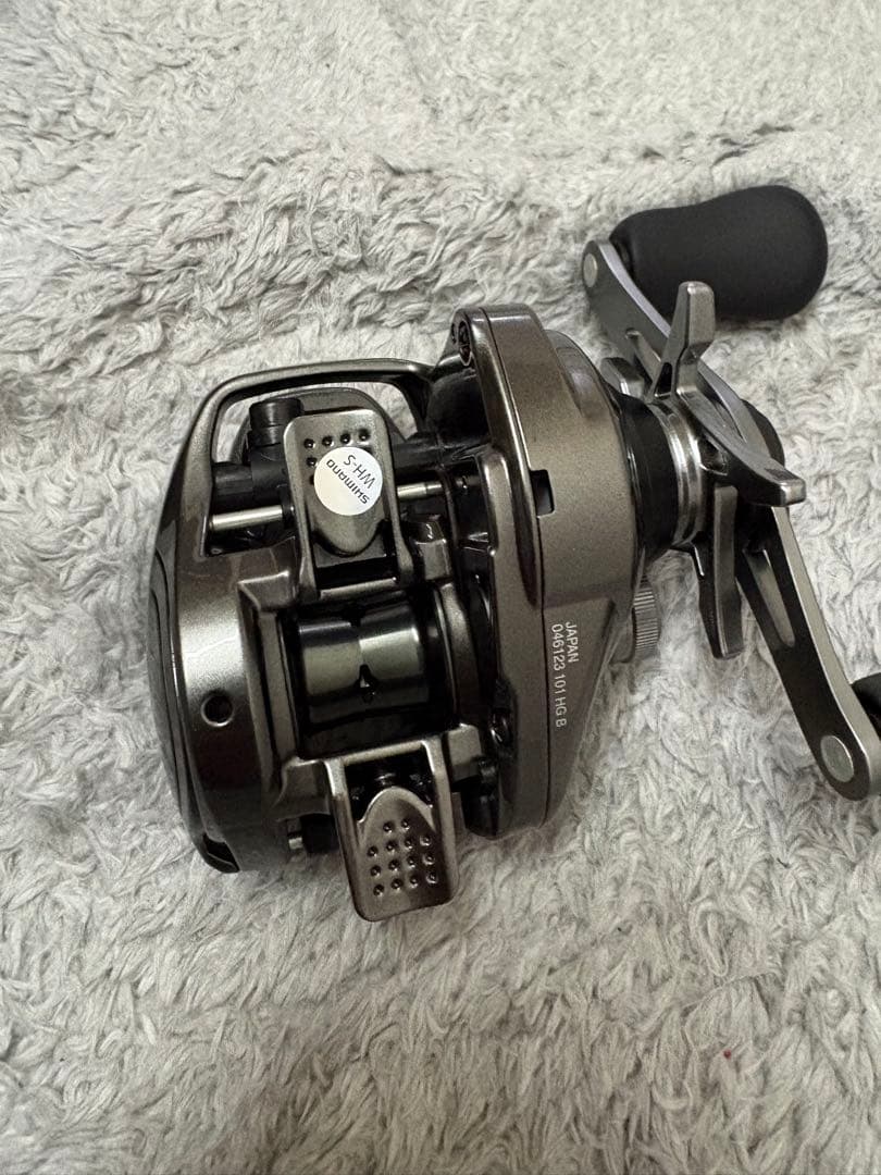 【超美品】23メタニウム 101HG ベイトリール