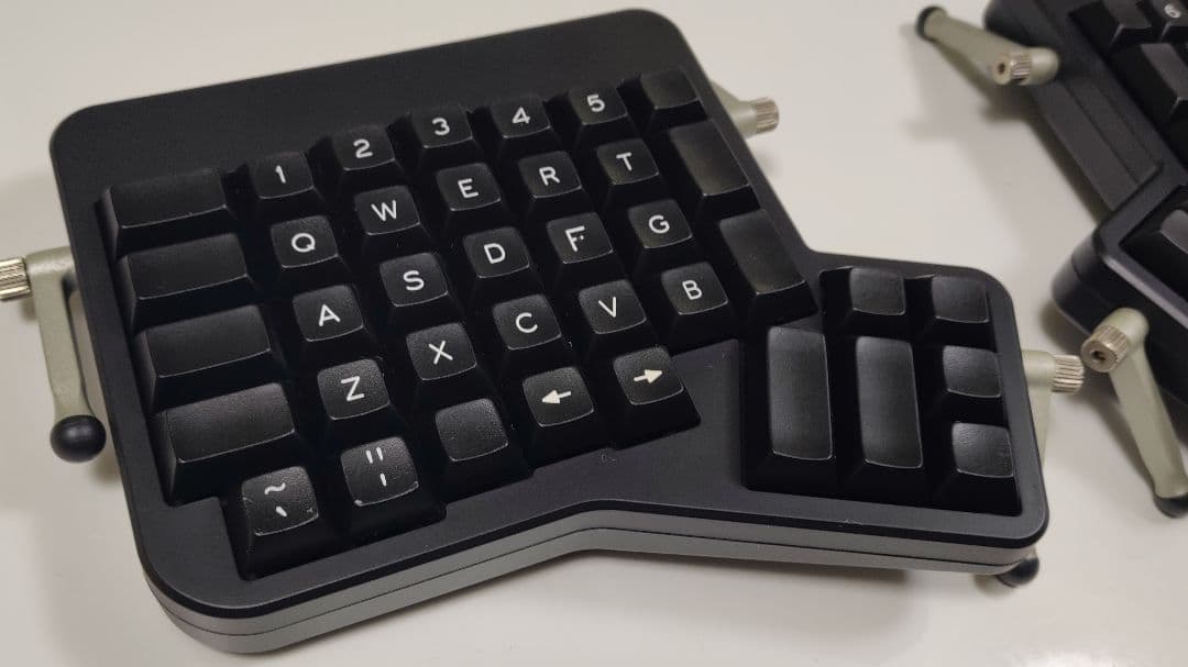 ERGODOX EZ 左右分離型 エルゴノミクス メカニカル キーボード QMK