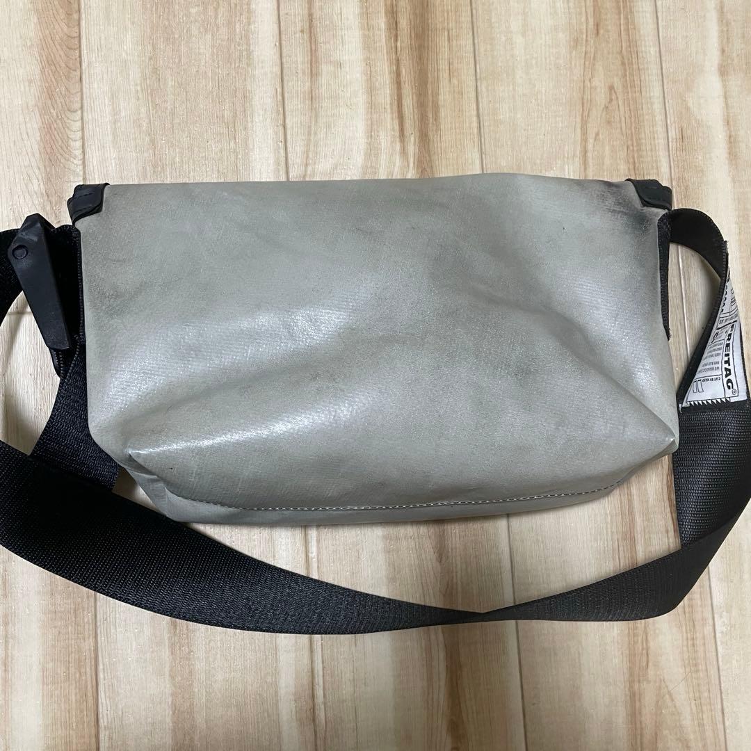 freitag f41 hawaii five-0 グレー　黒