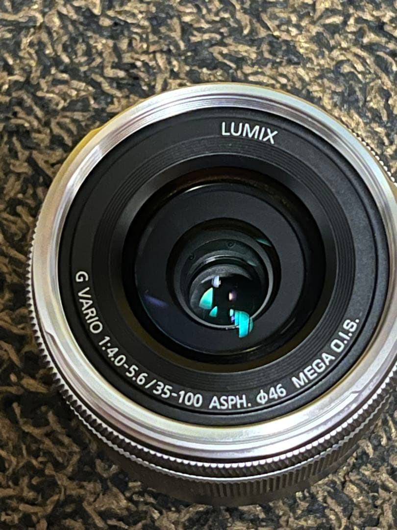 Panasonic 35-100mm ズームレンズ