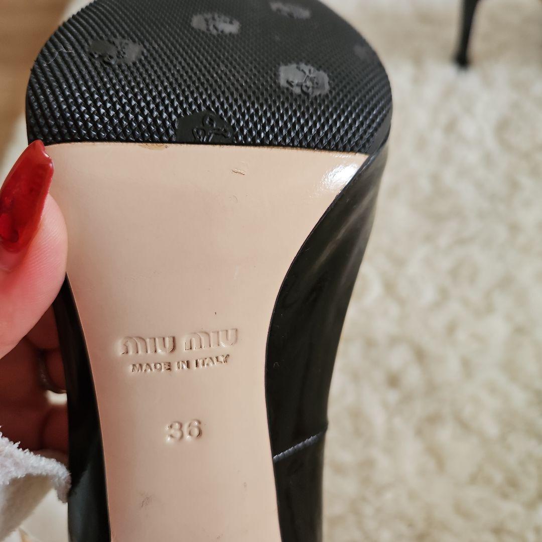 miu miu 黒/黄色 ハイヒール リボン付き