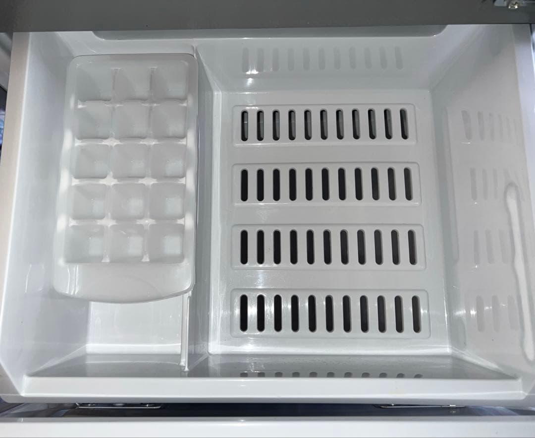 AQUA 126L ノンフロン冷凍冷蔵庫 2019年製 シルバー