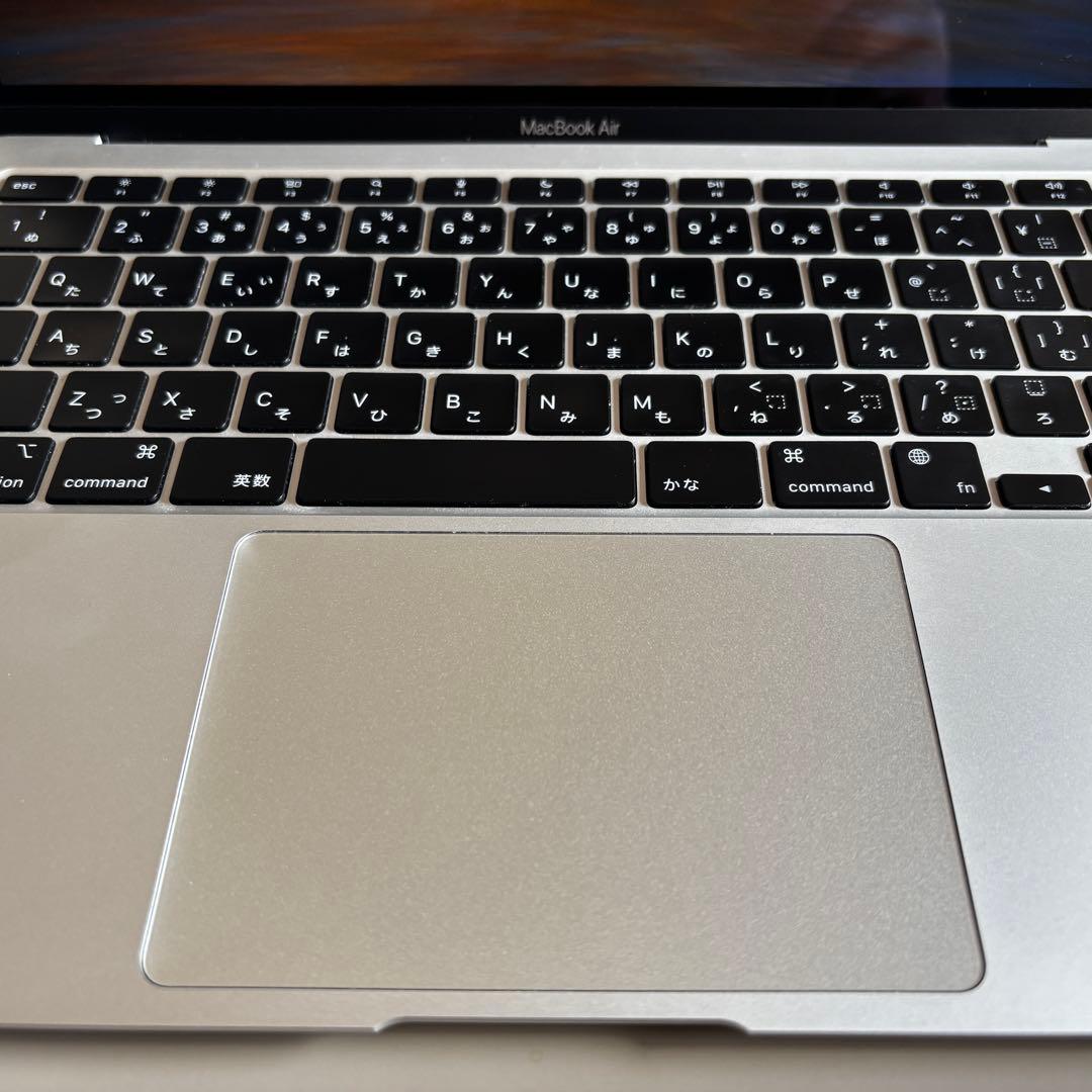 MacBook Air M1 メモリ8GB / 512GB