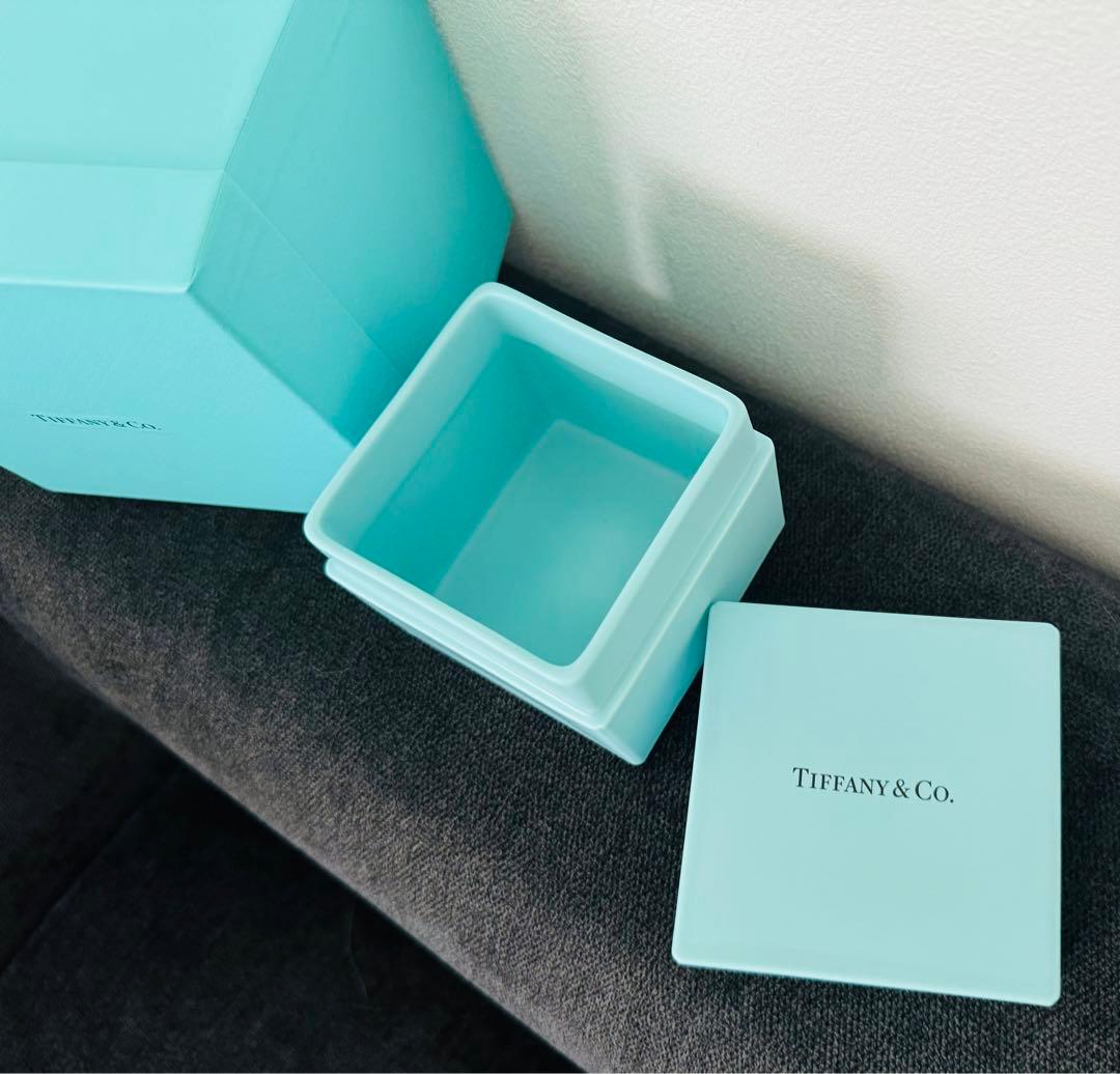 【ぁ 】ブルーボックス ボーンチャイナ