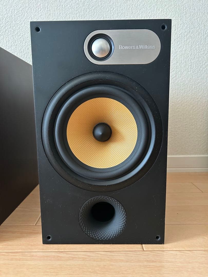 B&W685 スピーカー