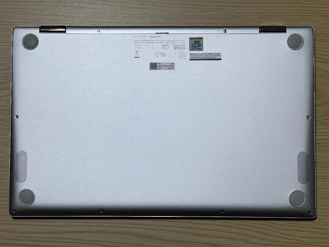 Chromebook本体 ASUS Chromebook Flip C434TA