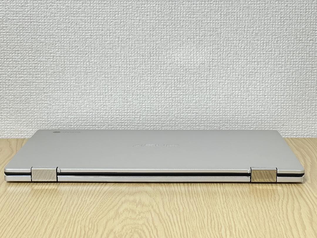 Chromebook本体 ASUS Chromebook Flip C434TA