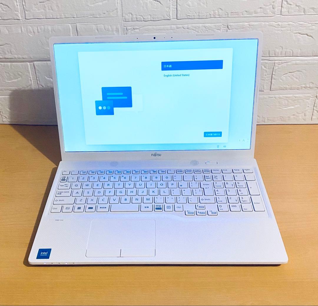 ほぼ新品 ⭐︎ Fujitsu ノートPC 15.6インチ FMV Lite