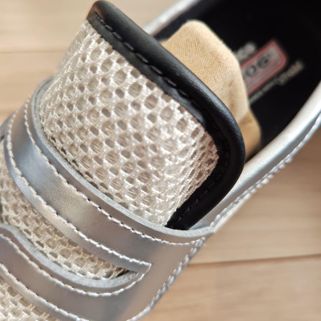 26.0cm ニューバランス U1906LOB シルバー/ブラック スニーファー