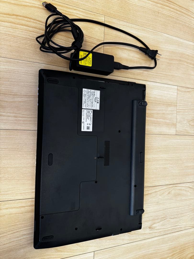 NEC LAVIE ホワイトノートPC 本体