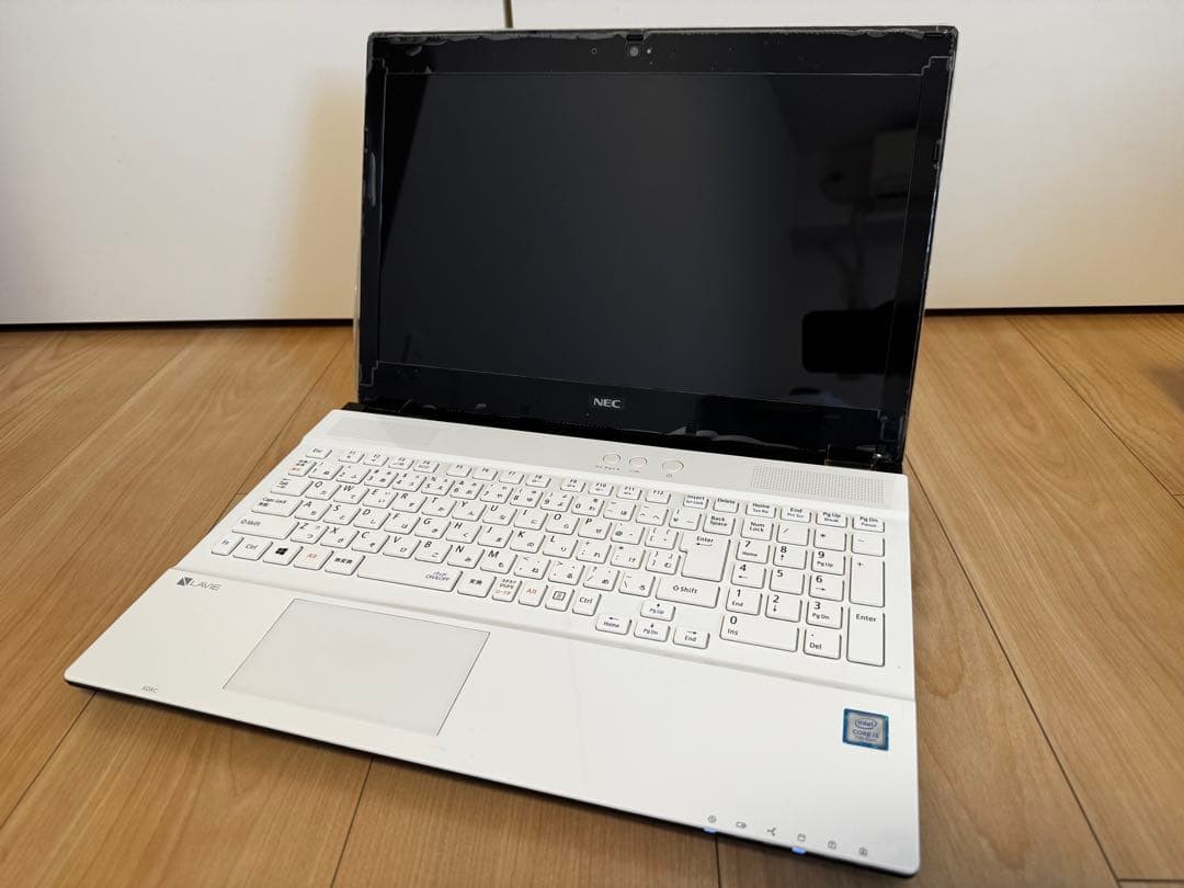 NEC LAVIE ホワイトノートPC 本体