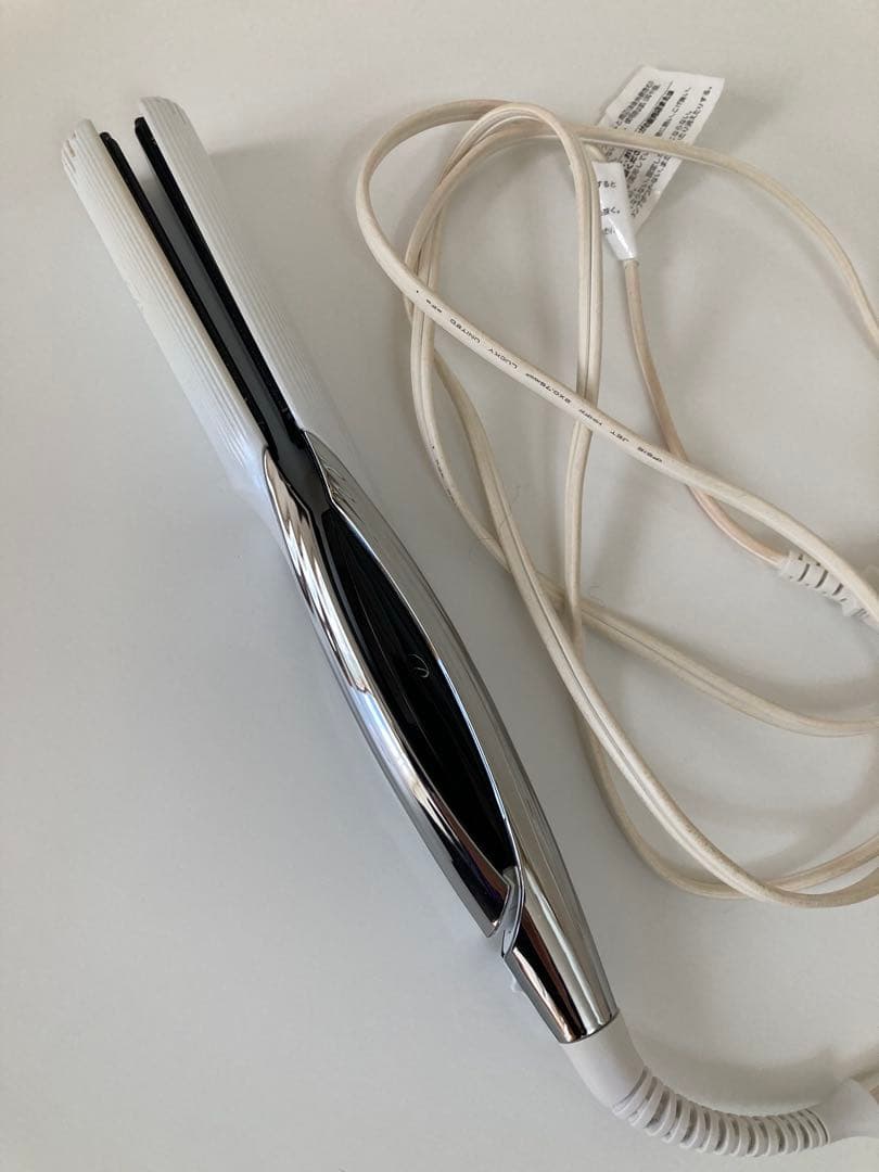 ReFa BEAUTECHリファストレートアイロン