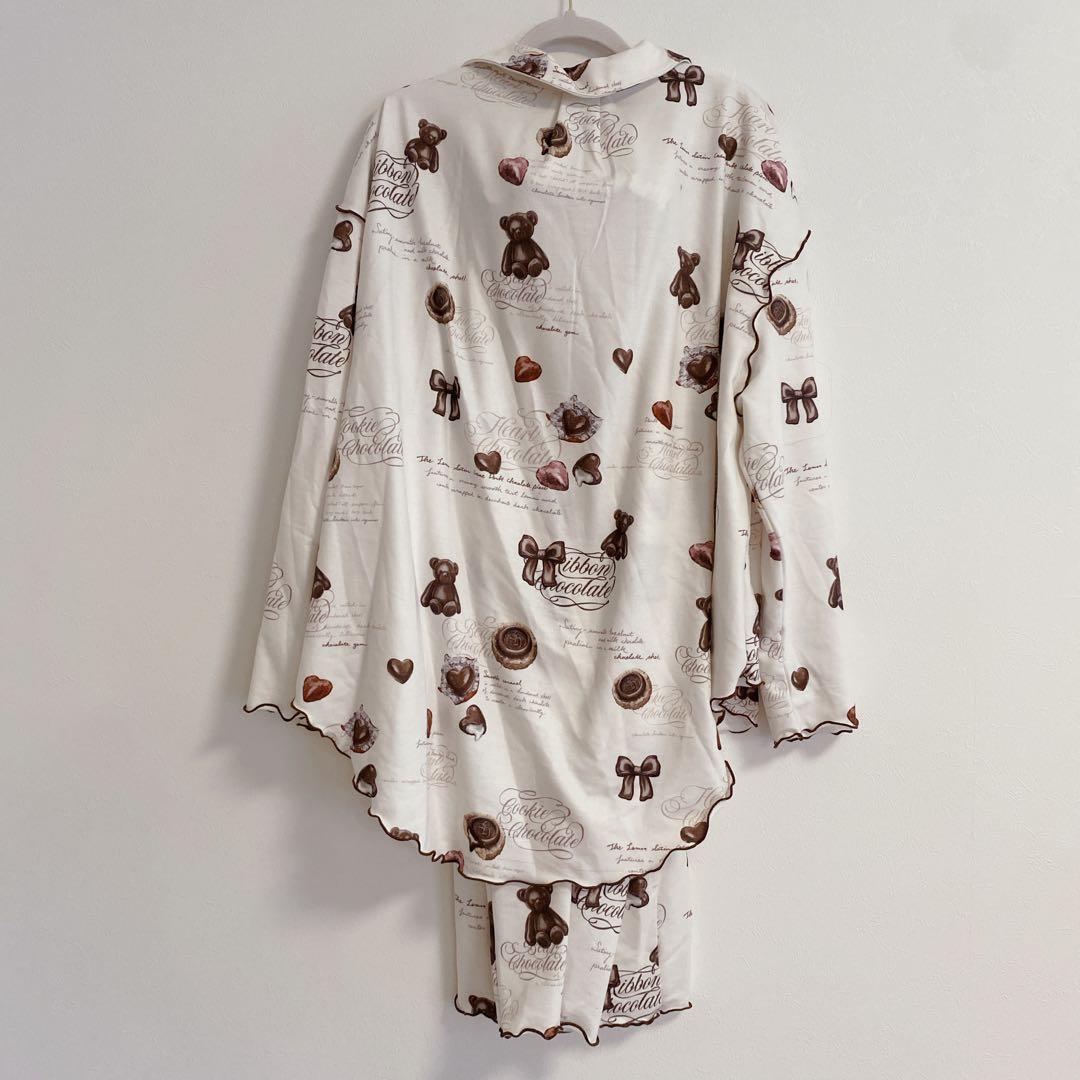 【本日削除】上下2点セット　スナイデルホーム　バレンタイン　チョコくま　パジャマ