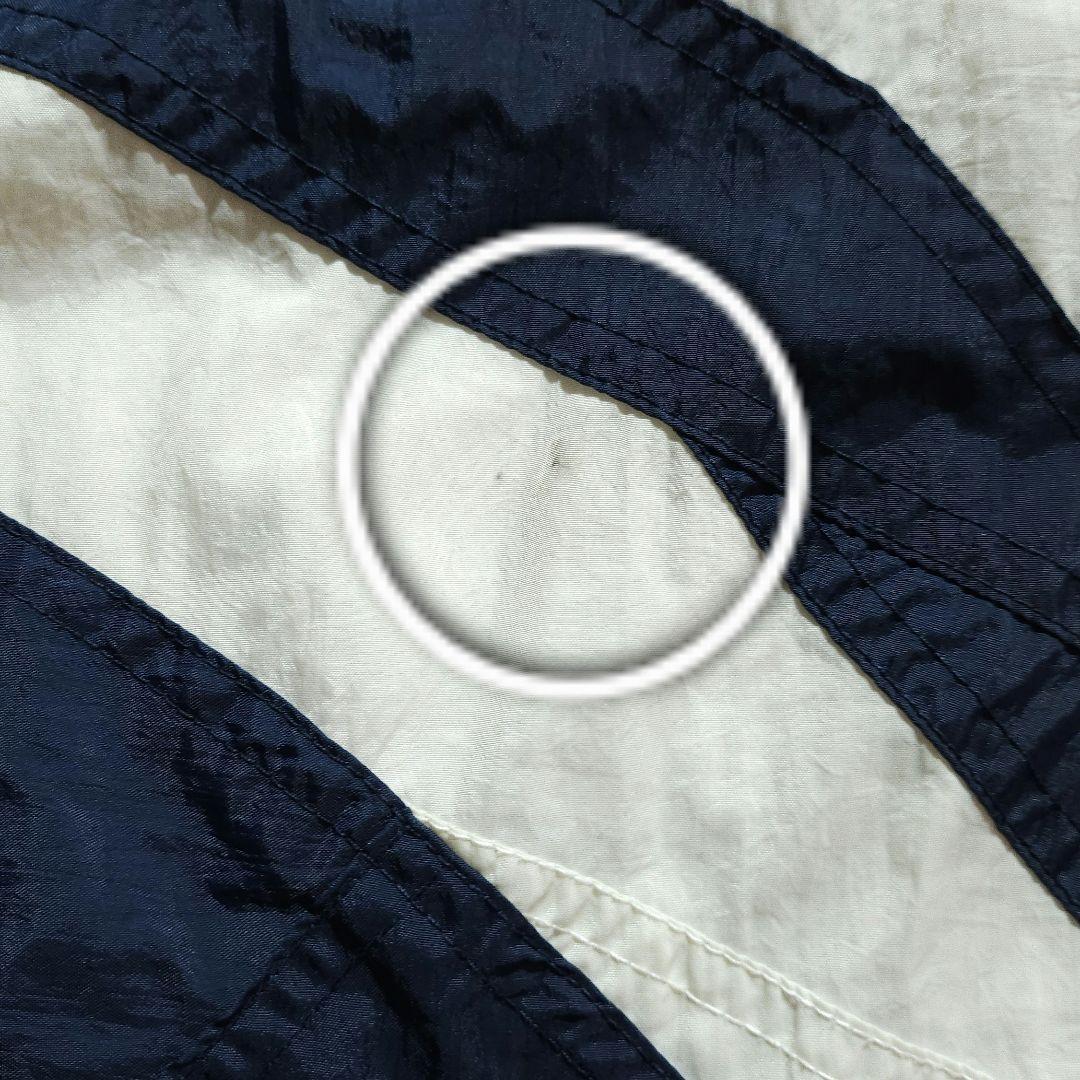 90s UMBRO アンブロナイロンジャケット 刺繍ロゴ 単丈 太アーム