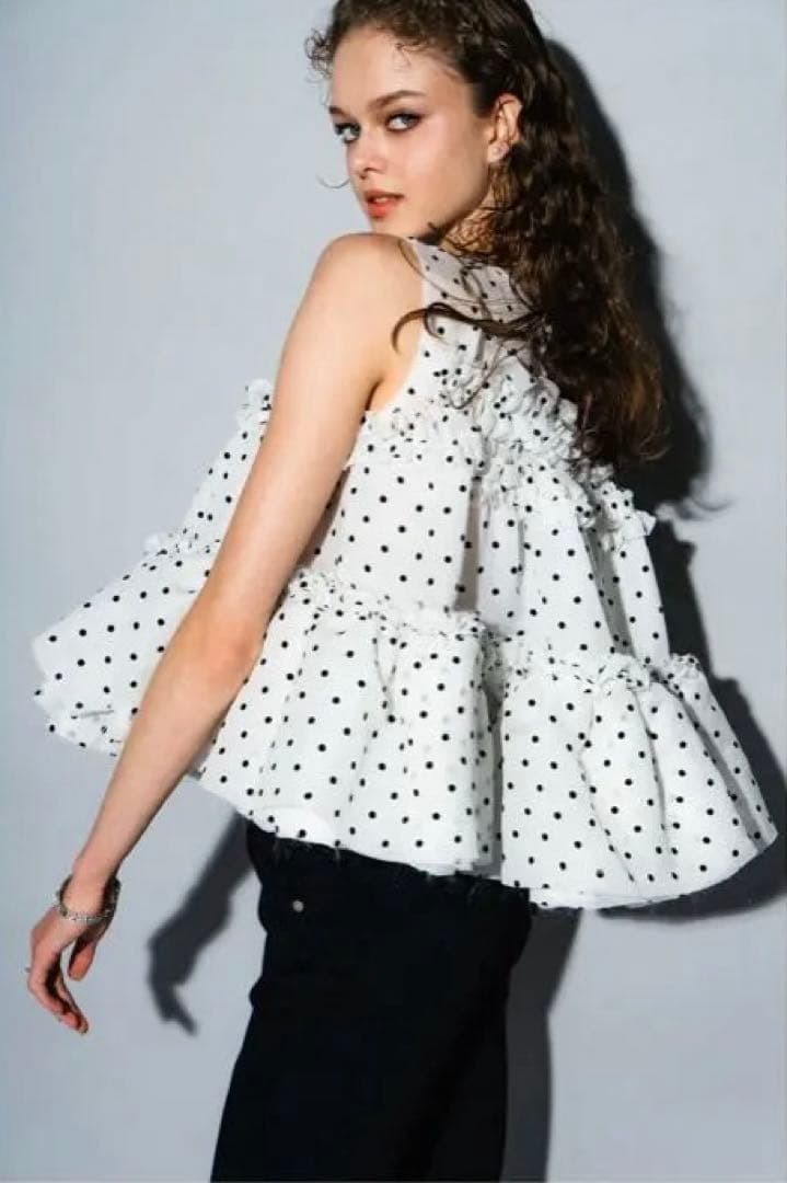 shéller シェリエ　Dot organdy flare tops