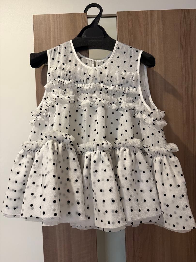 shéller シェリエ　Dot organdy flare tops