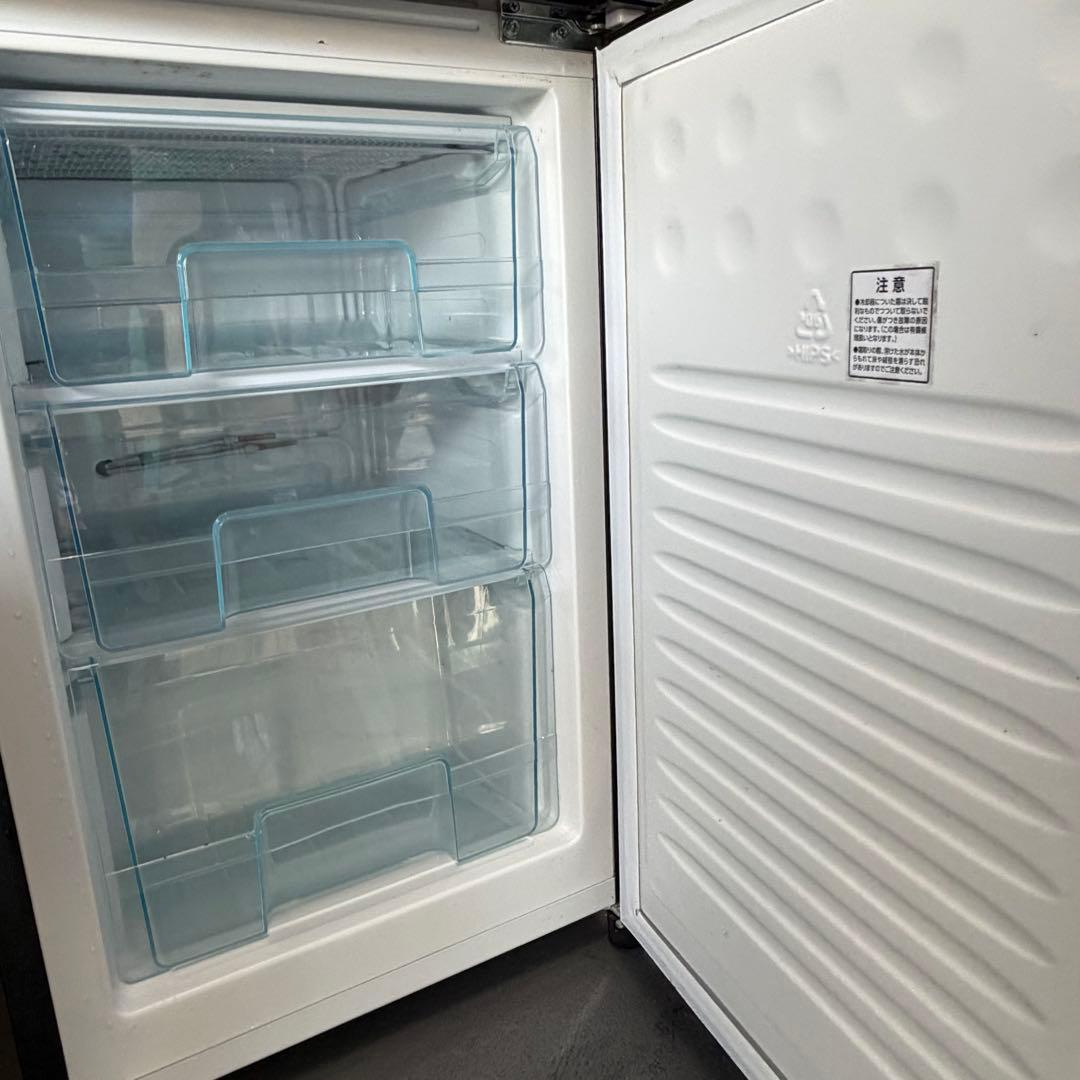 アイリスオーヤマ冷蔵庫冷凍庫162リットル☘️2ドア右開き☘️ノンフロン静音スリム