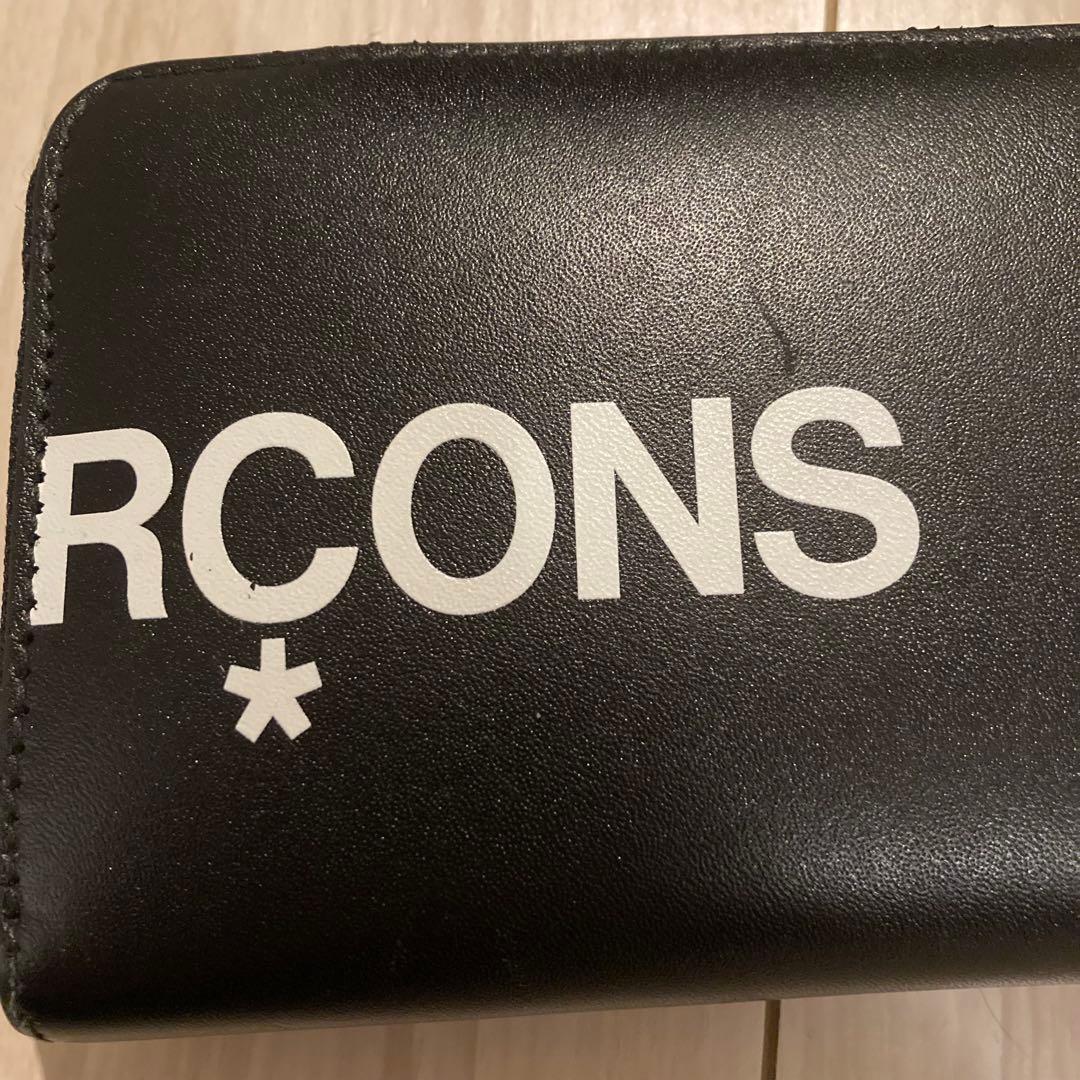 コムデギャルソン ヒュージロゴ ラウンドジップ 長財布