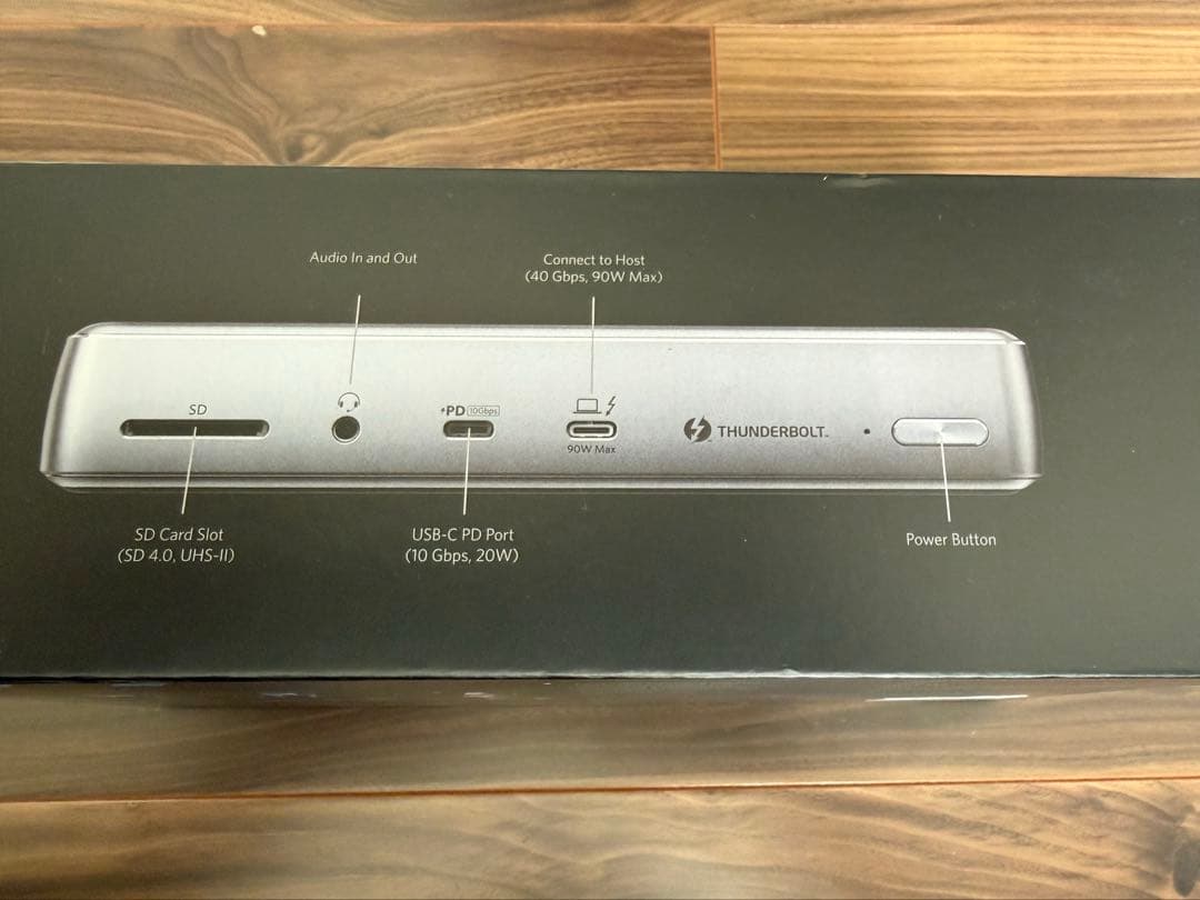 Anker Apex Thunderbolt 4 ドッキングステーション