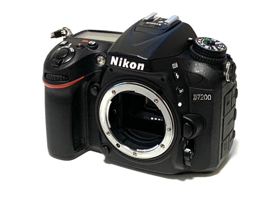 ☆撮影数極少220回☆Nikon D7200 ボディのみ　DX上級機 ニコン
