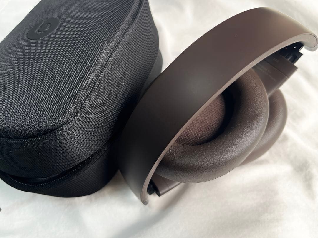 Beats Studio Pro / ディープブラウン