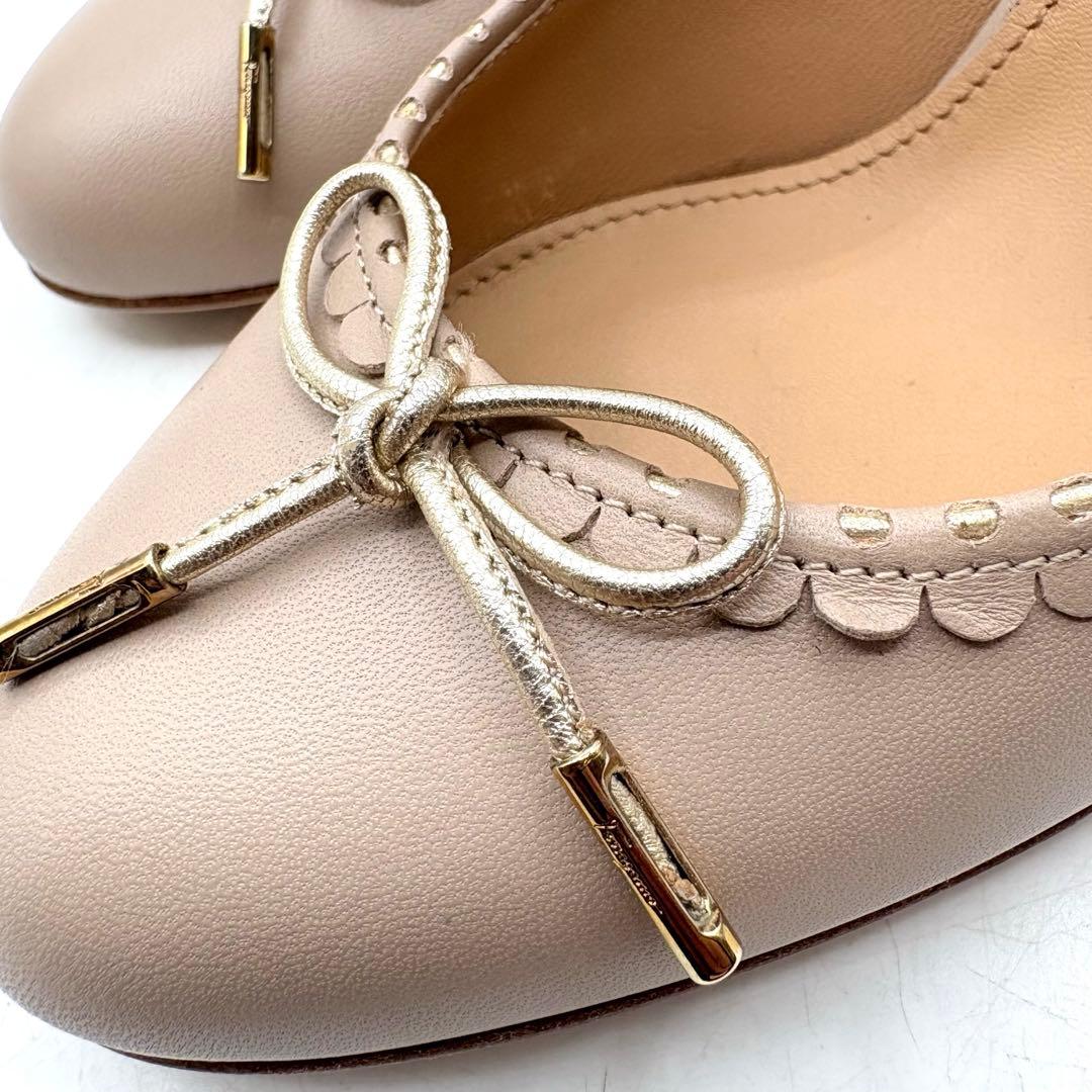 極美品✨ サルヴァトーレフェラガモ SHERRY パンプス ベージュ 【5C】