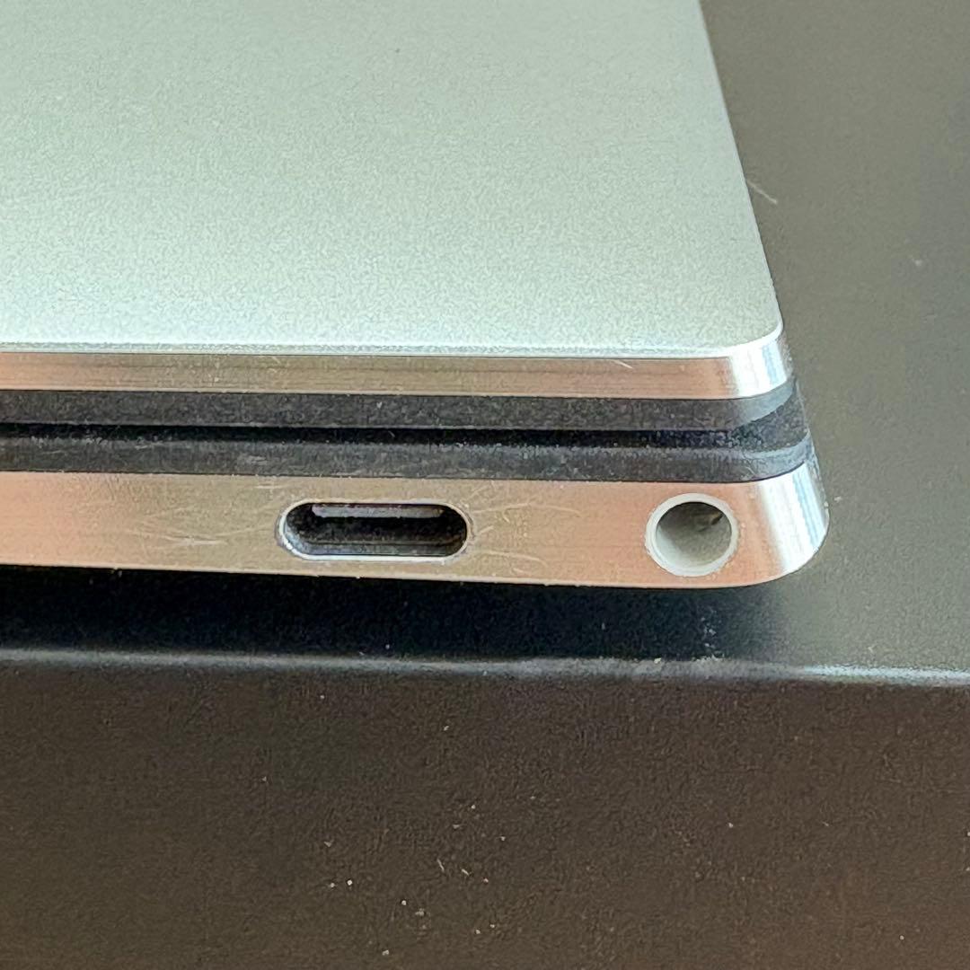 Windowsノート本体 DELL XPS 13 9300