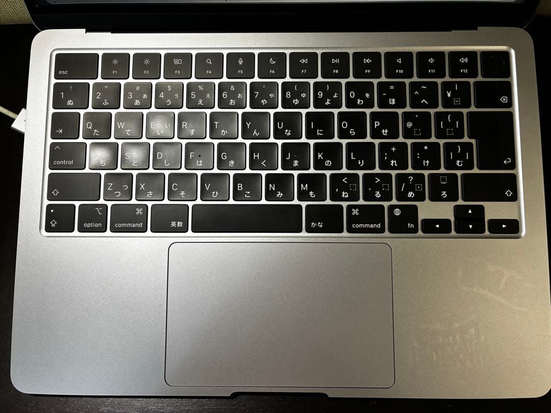 【美品】MacBook Air M2 2022/16GB/256GB/13インチ