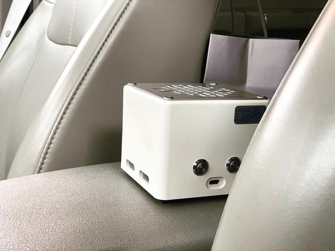 ウィルス分解 KOROSUKEmini黒 空気清浄機 紫外線LED 高密度光触媒