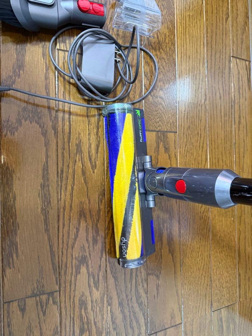 期間限定値下げ中 V12 SV49 ダイソン コードレス掃除機 分解清掃済み⑦