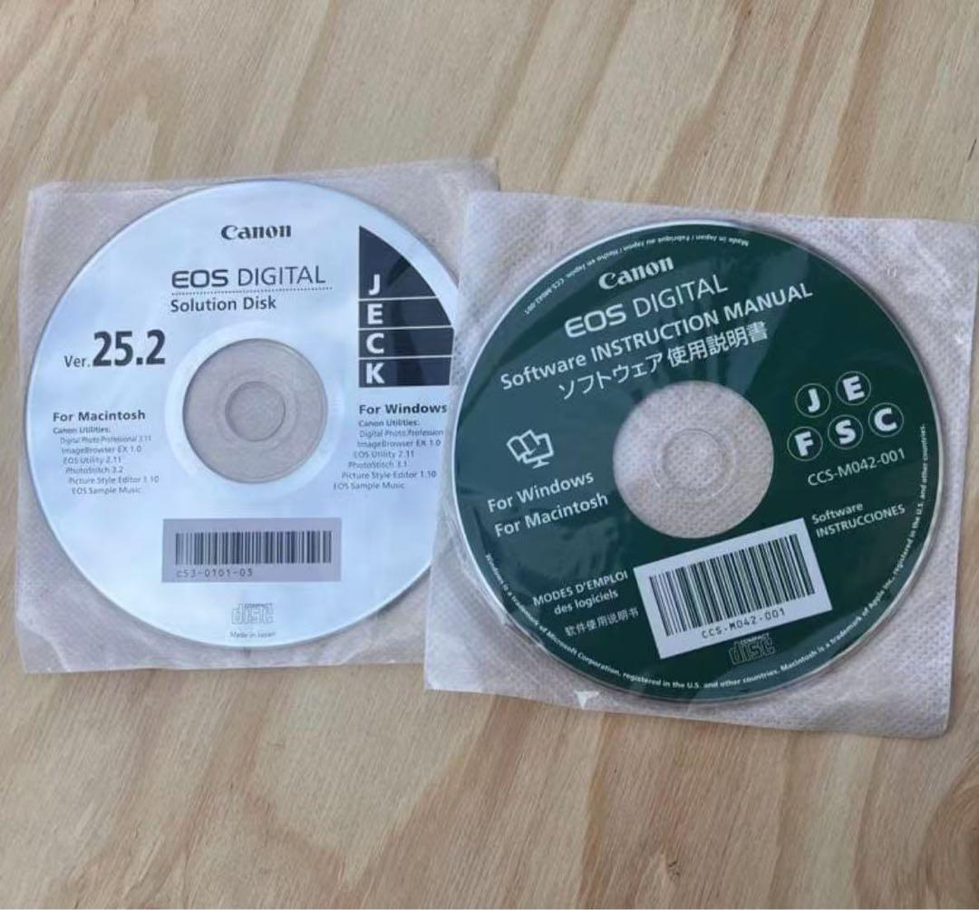 Canon EOS kiss x9 ダブルレンズ