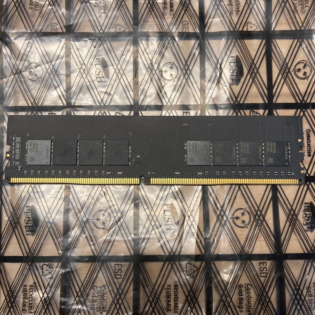 Silicon Power DDR4 32GB 3200MHz メモリ