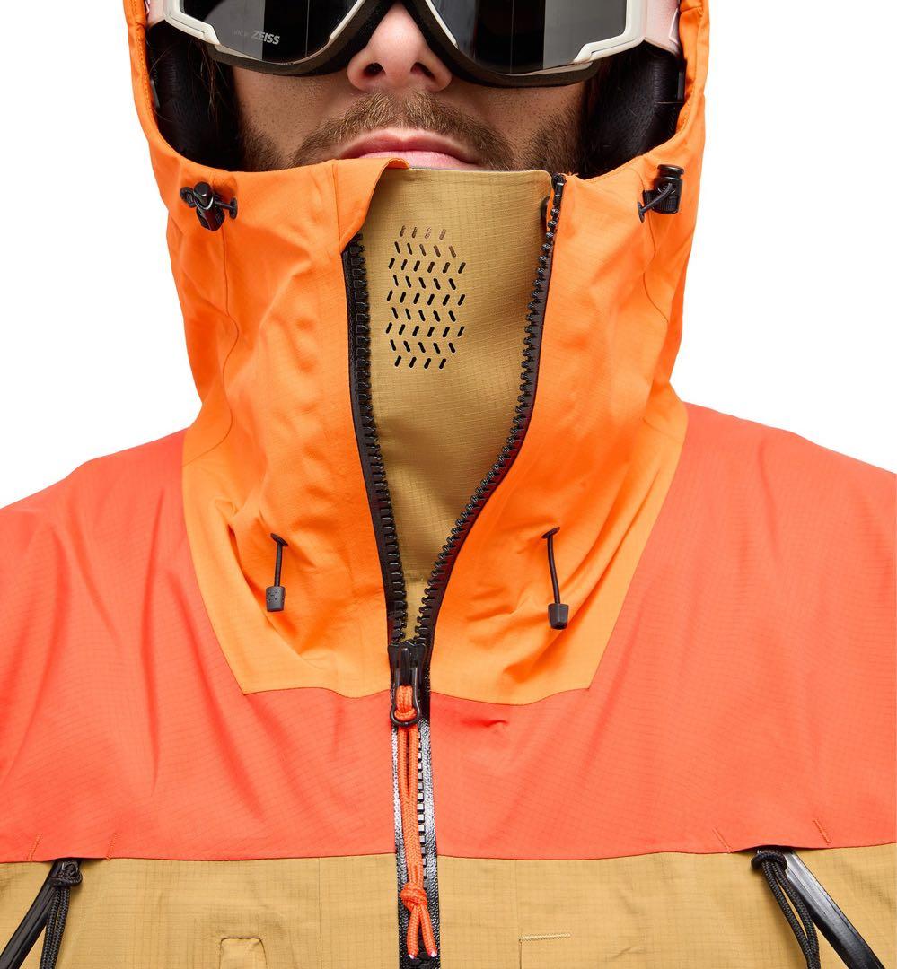 ホグロフス　ヴァッシ　ゴアテックスプロ　ジャケット＆ビブパンツ