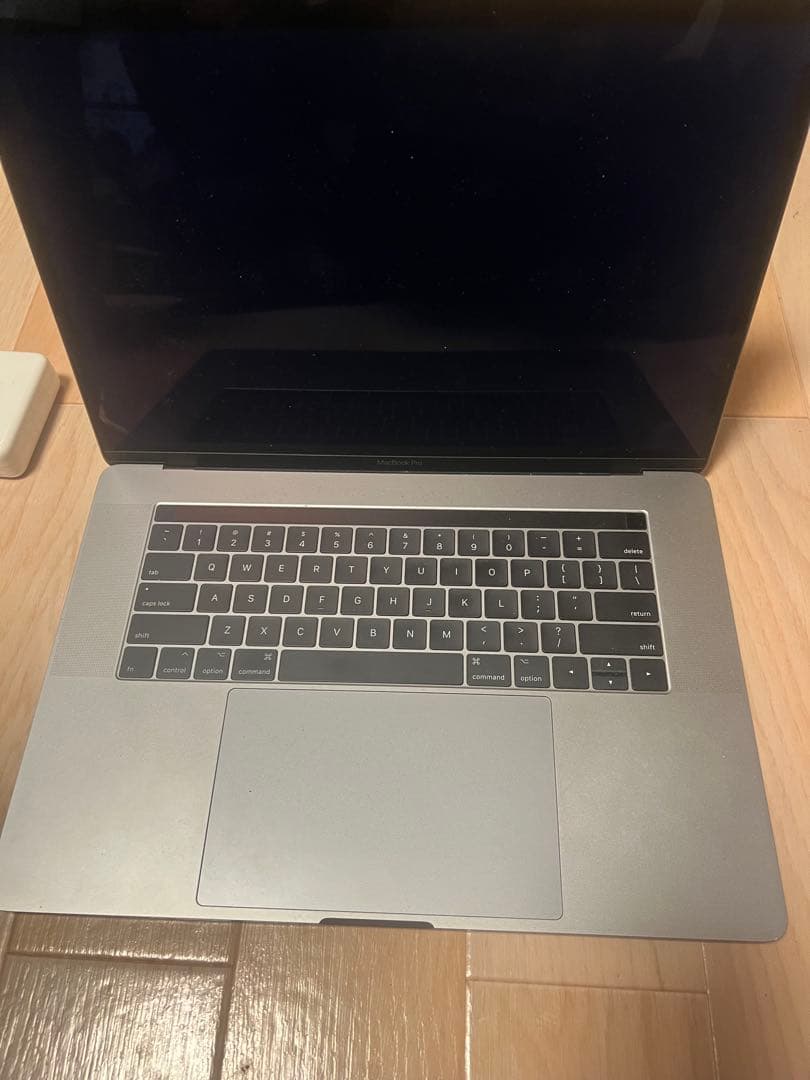 MacBook本体 Mac book pro 2016 15 corei7 16gb 500gb