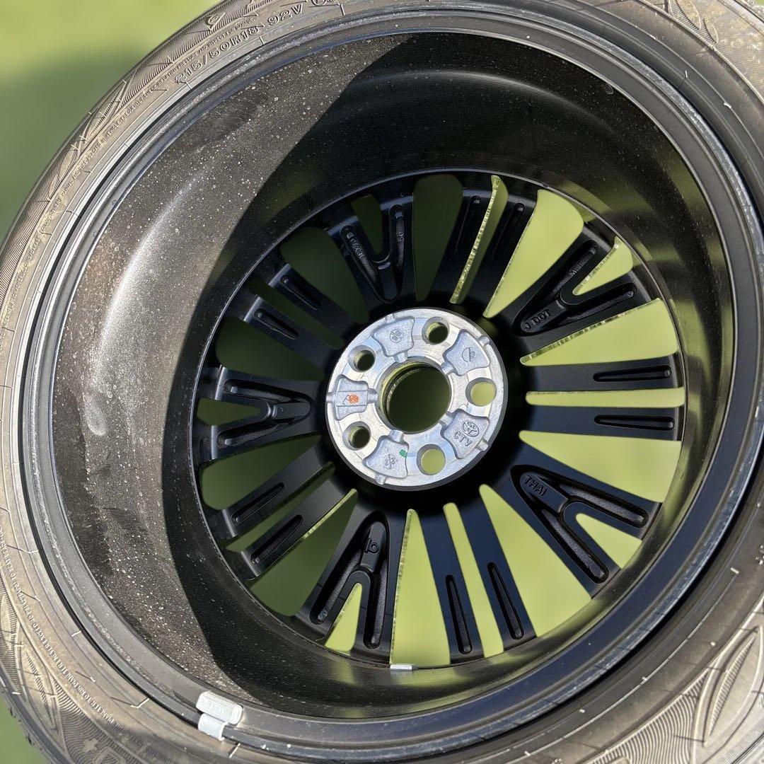 ヤリスクロス　純正ホイール・タイヤ　１本