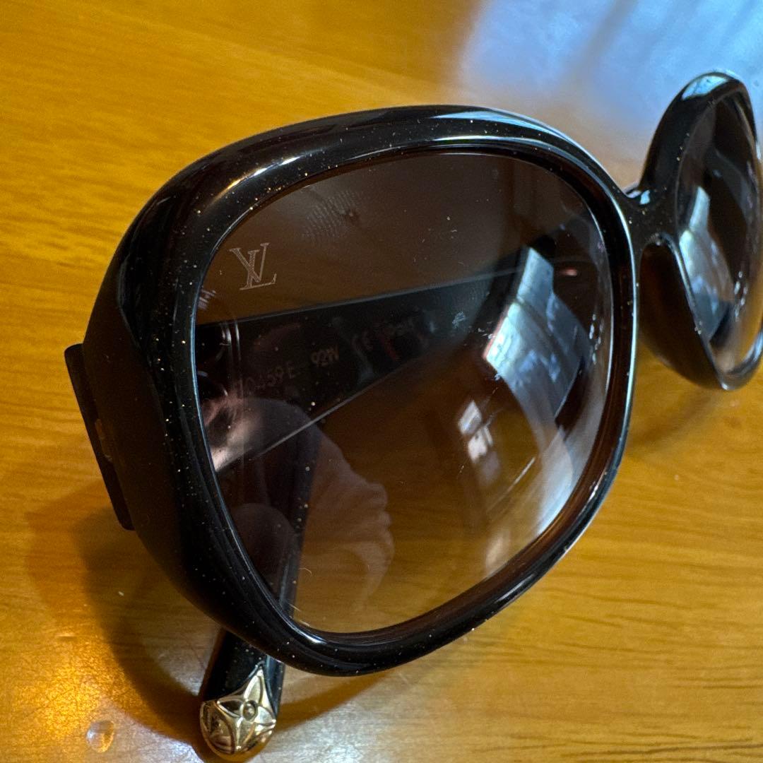 ルイヴィトン　LOUIS VUITTON サングラス オプセシオン Z0459E