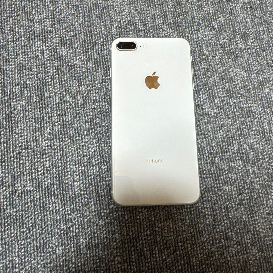 iPhone 8Plus 256GB バッテリー90%