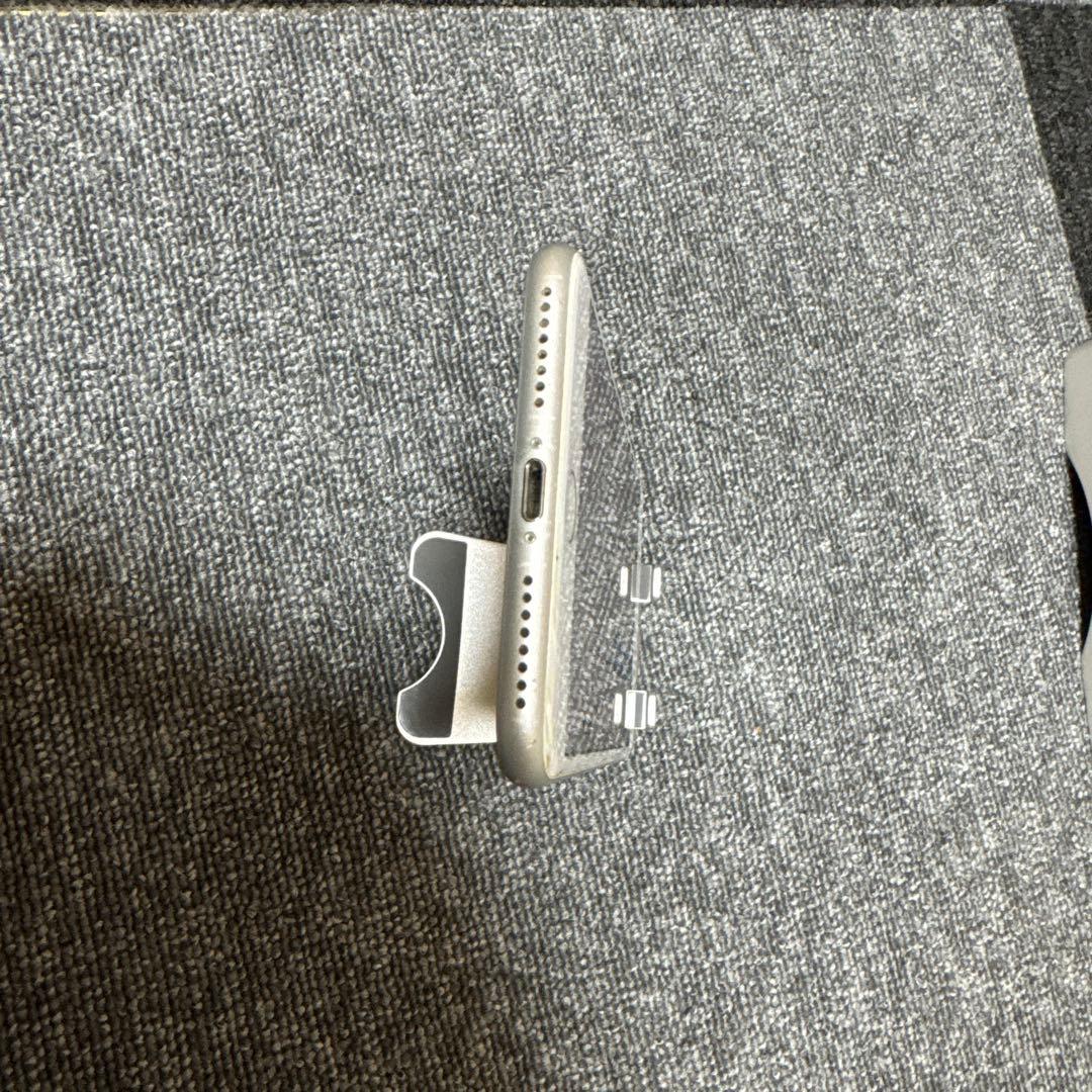 iPhone 8Plus 256GB バッテリー90%