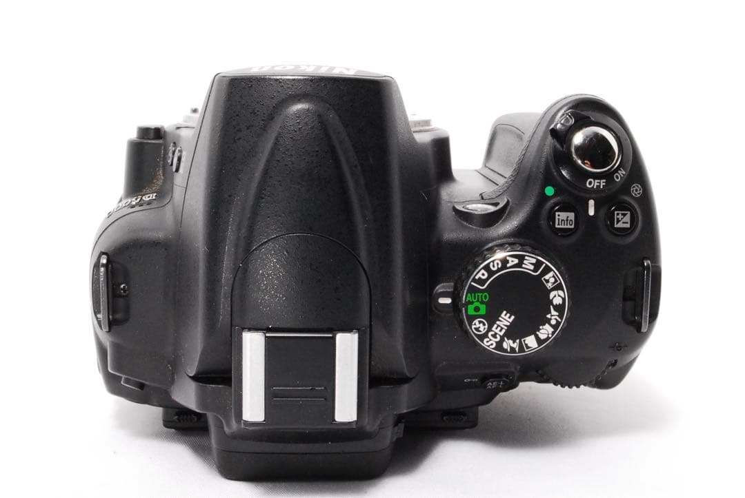 ❤️一眼デビューにオススメ❤️Nikon D5000❤️手ぶれ補正搭載❤️一眼レフカメラ