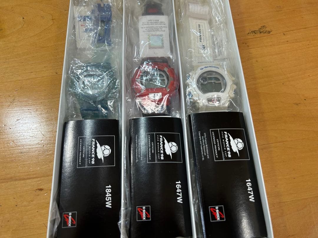 ワールドカップ　98年フランス大会記念　3本セット　G-SHOCK