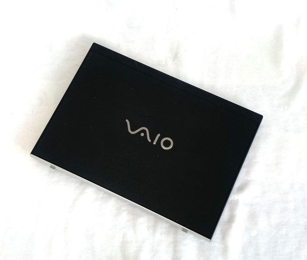 美品 軽量 VAIO VJPF11 11型 充実インターフェース LTE対応