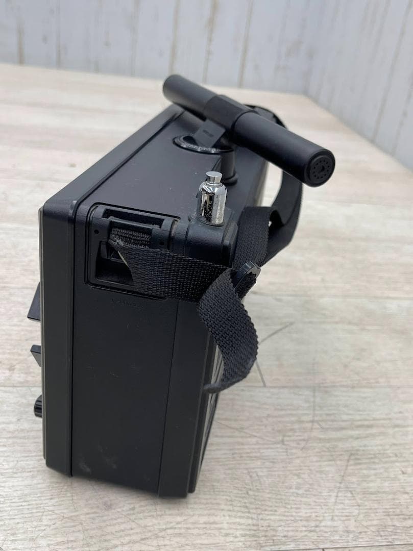 ナショナル クーガー RF-2200 8バンド 動作確認済 ショルダーベルト