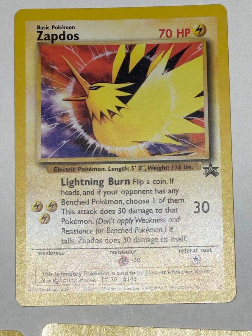 ポケモンカード 海外版 ファイヤー サンダー フリーザー +おまけ