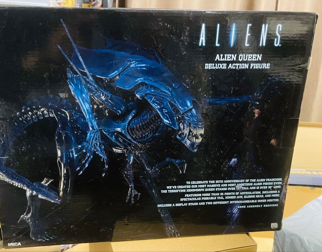neca エイリアン　クイーン　プレデター