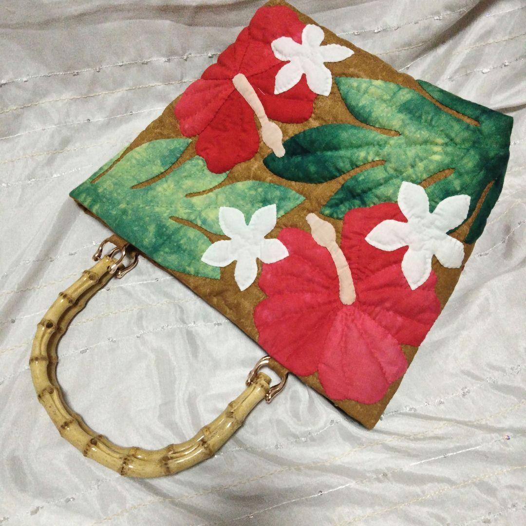 なおままページ258.ハワイアンキルト・バッグ・ハイビスカス＆プルメリア