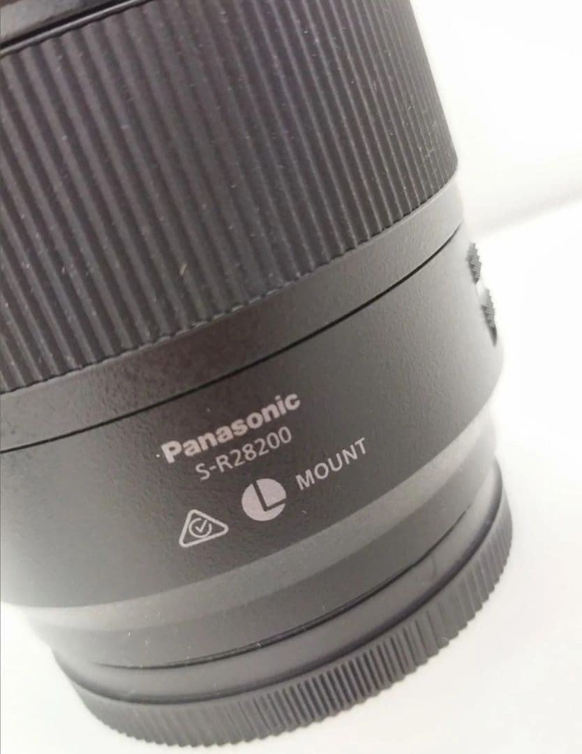 莉*✨様 L02048□1129 Panasonic レンズ Lマウント LUM