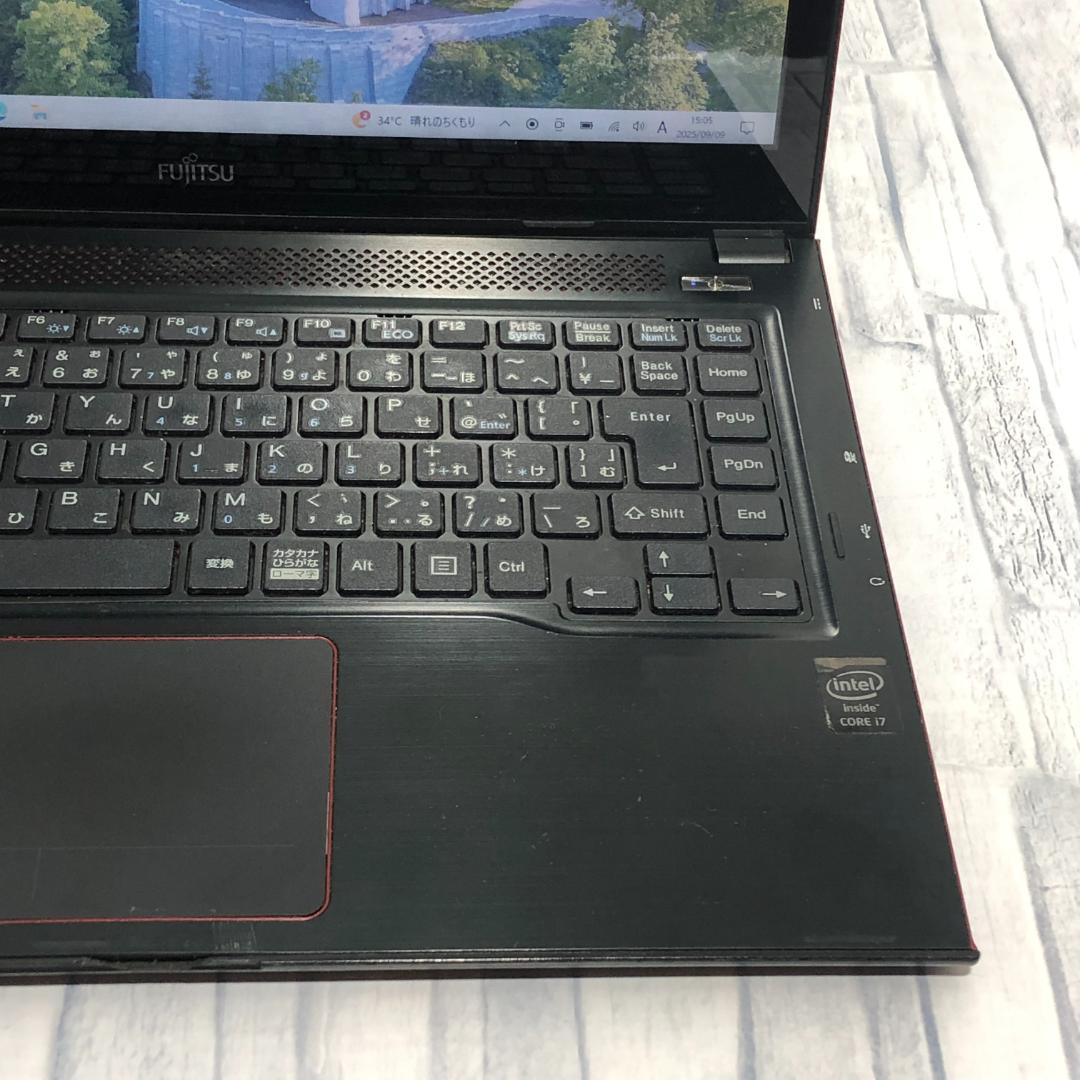 富士通 ノートパソコン本体 Core i7/500GB/4GB/Win10搭載